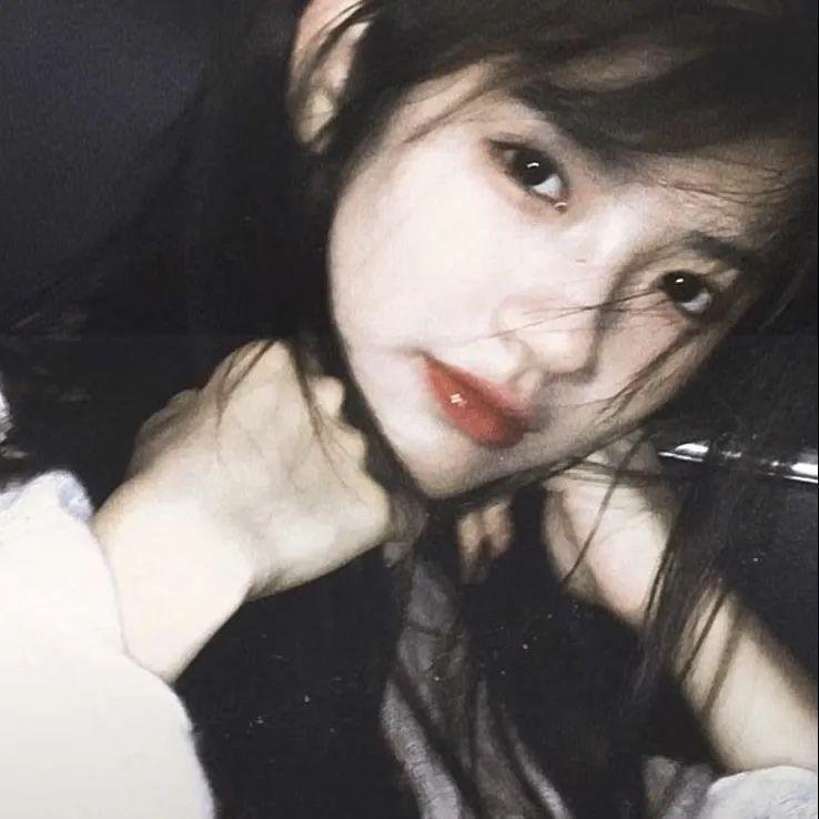 闪婚后顾总马甲藏不住了